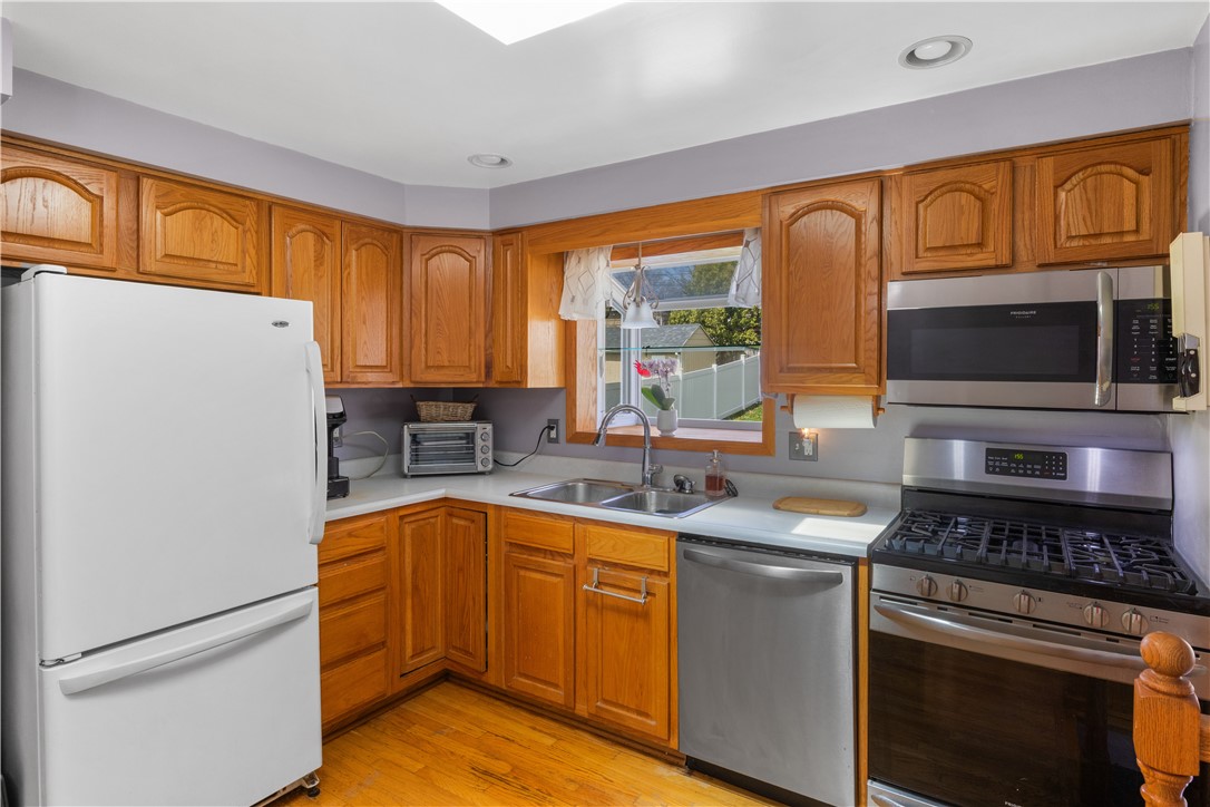28 Medallion Circle, Greece, New York image 12