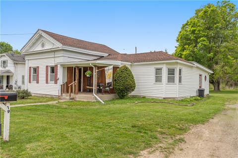 Photo for 19 Oak Hill Street