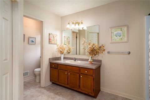 Tiny photo for 21 Acorn Valley Trl, Ogden, NY 14624 (MLS # R1655735)