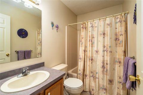 Tiny photo for 21 Acorn Valley Trl, Ogden, NY 14624 (MLS # R1655735)