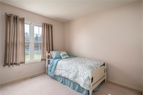 Tiny photo for 21 Acorn Valley Trl, Ogden, NY 14624 (MLS # R1655735)