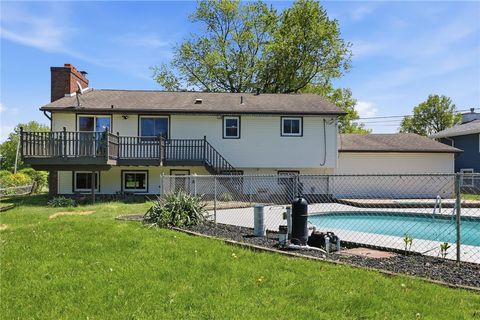Tiny photo for 396 Eileen Drive, Greece, NY 14616 (MLS # R1685044)