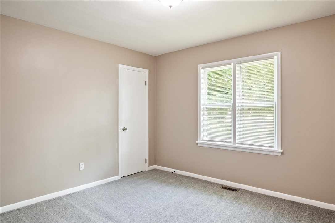 1533 Jay Street, Rochester, New York image 25