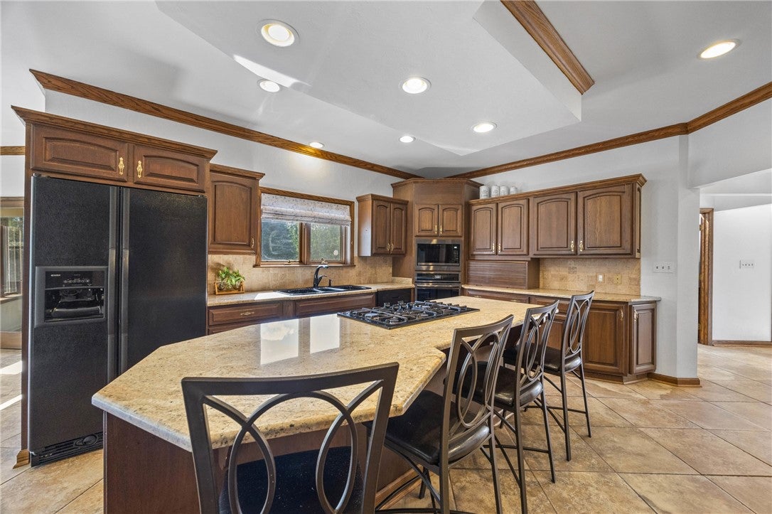 24 Woodland Drive