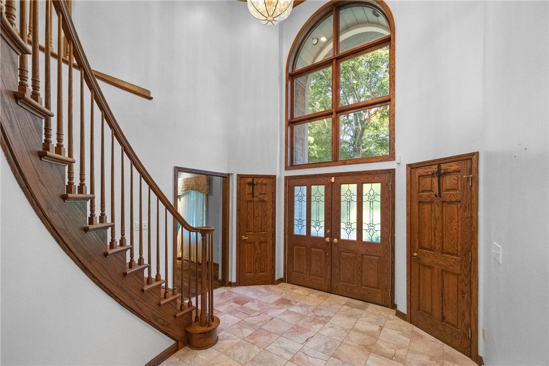 24 Woodland Drive