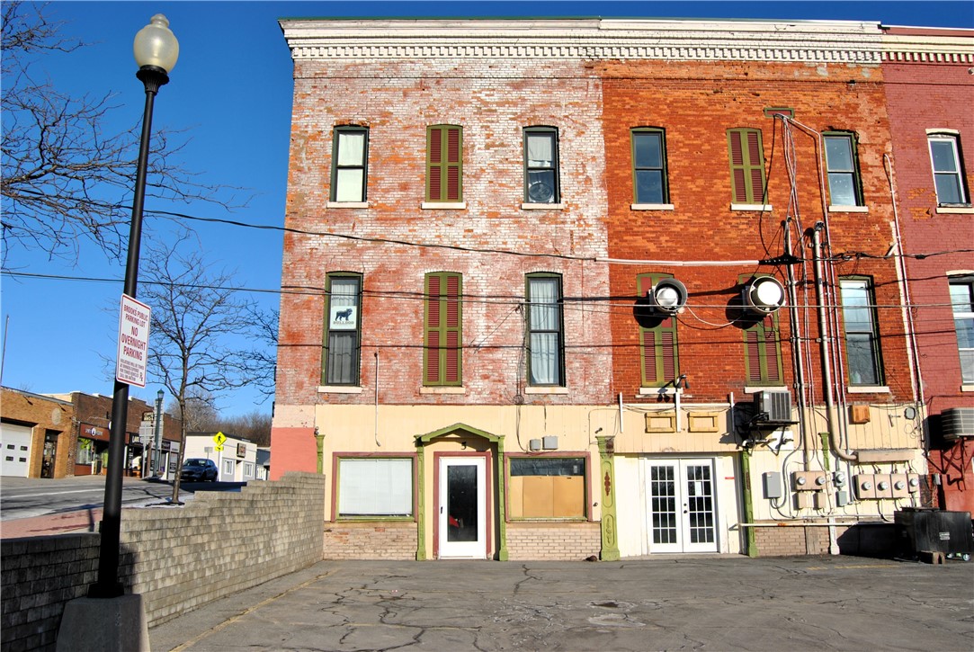 Homes For Sale 1 2 commercial street