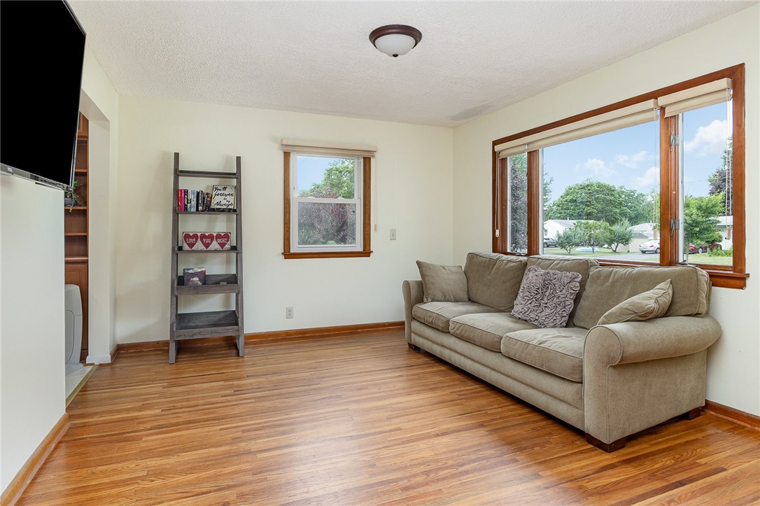 Search Properties 2 35 garden lane