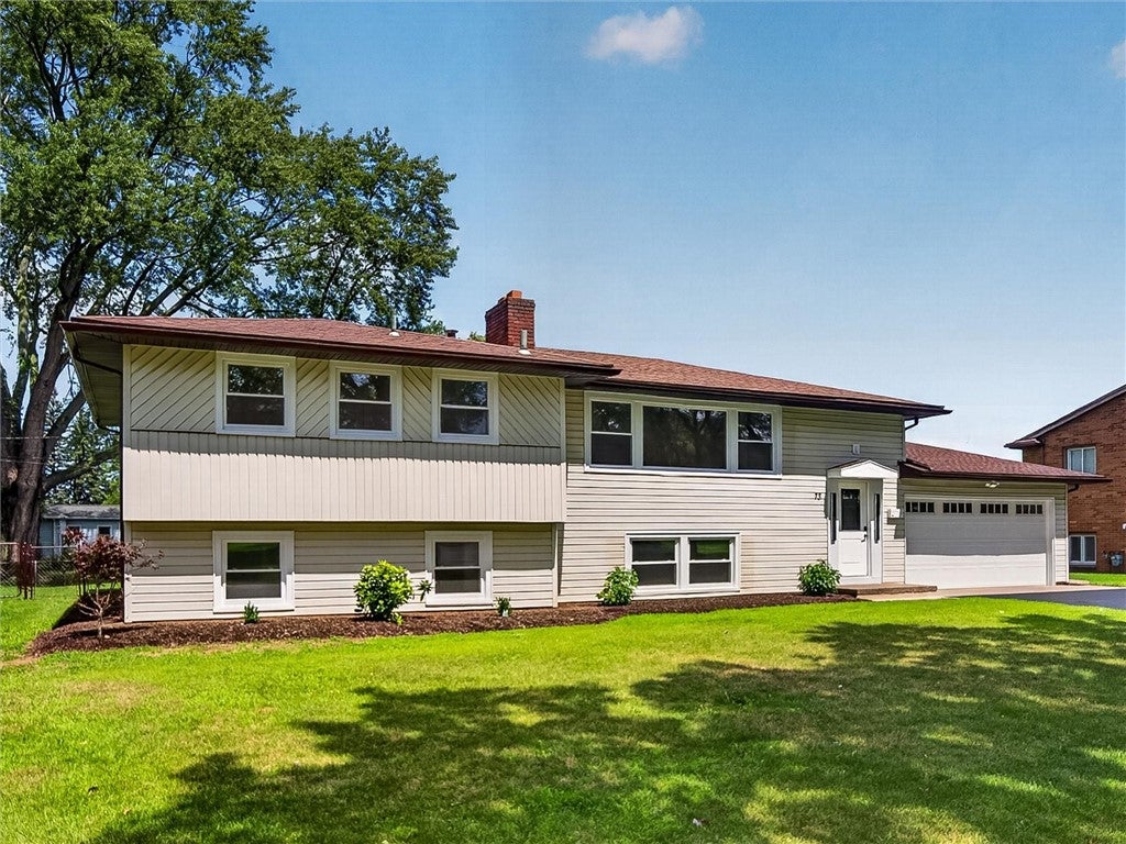 73 Sandcastle Drive