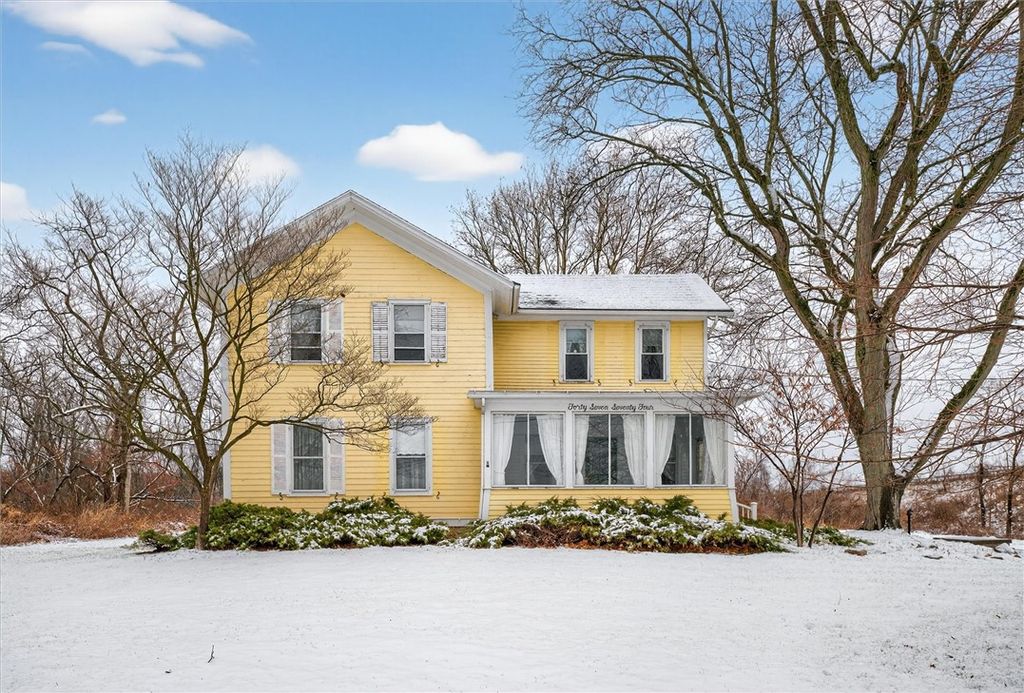 Photo of 4774 Lyell Road, Ogden, NY 14559 (MLS # R1666570)