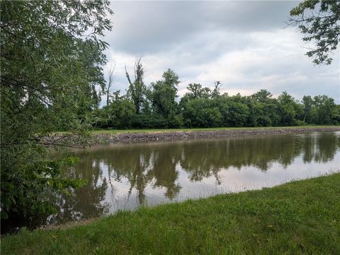 Tiny photo for 8133 State Street, Royalton, NY 14067 (MLS # R1694406)