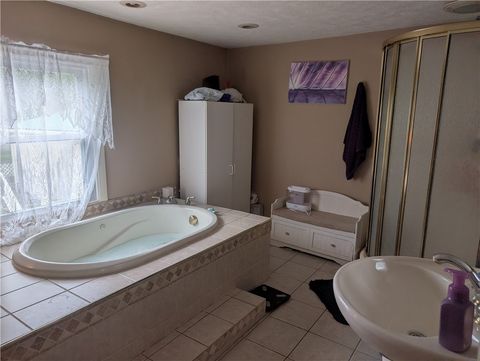 Tiny photo for 8133 State Street, Royalton, NY 14067 (MLS # R1694406)