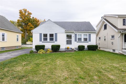 Photo of 87 Simmons Street, Gates, NY 14606 (MLS # R1646457)