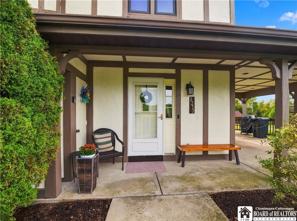 8253 Canterbury Drive