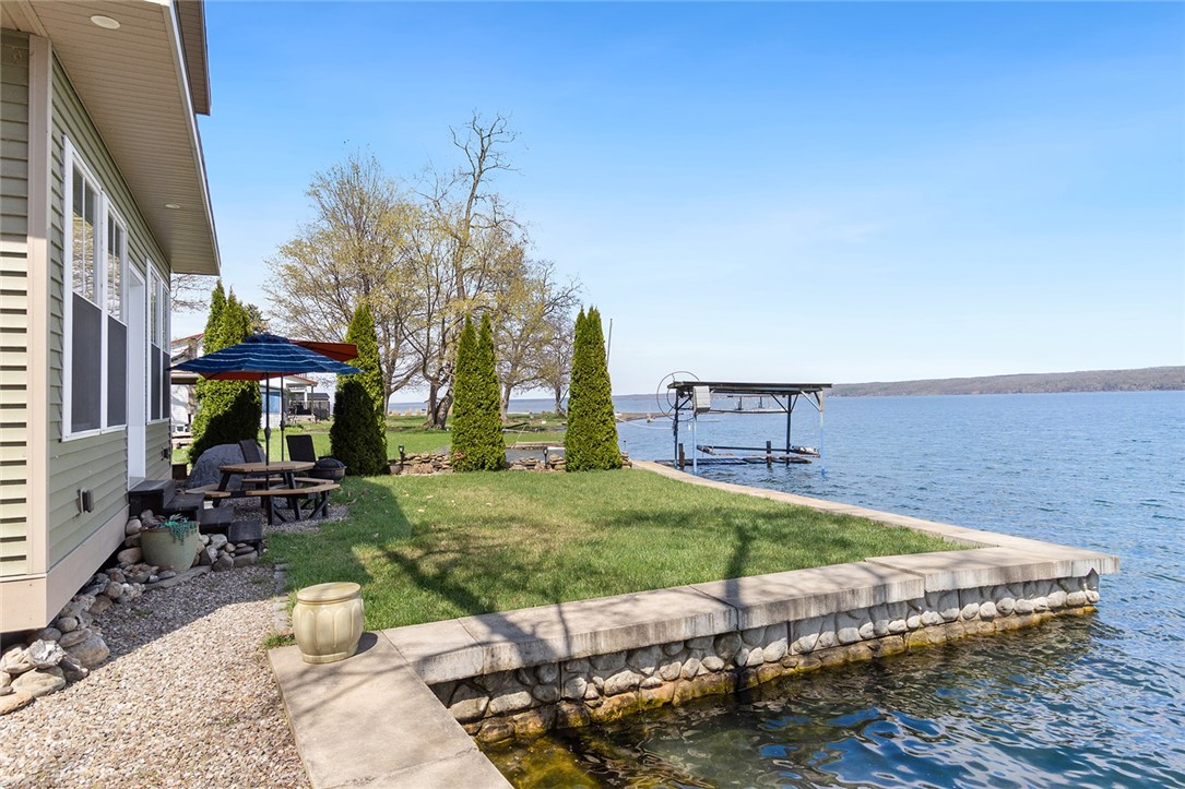 4098 squaw point road