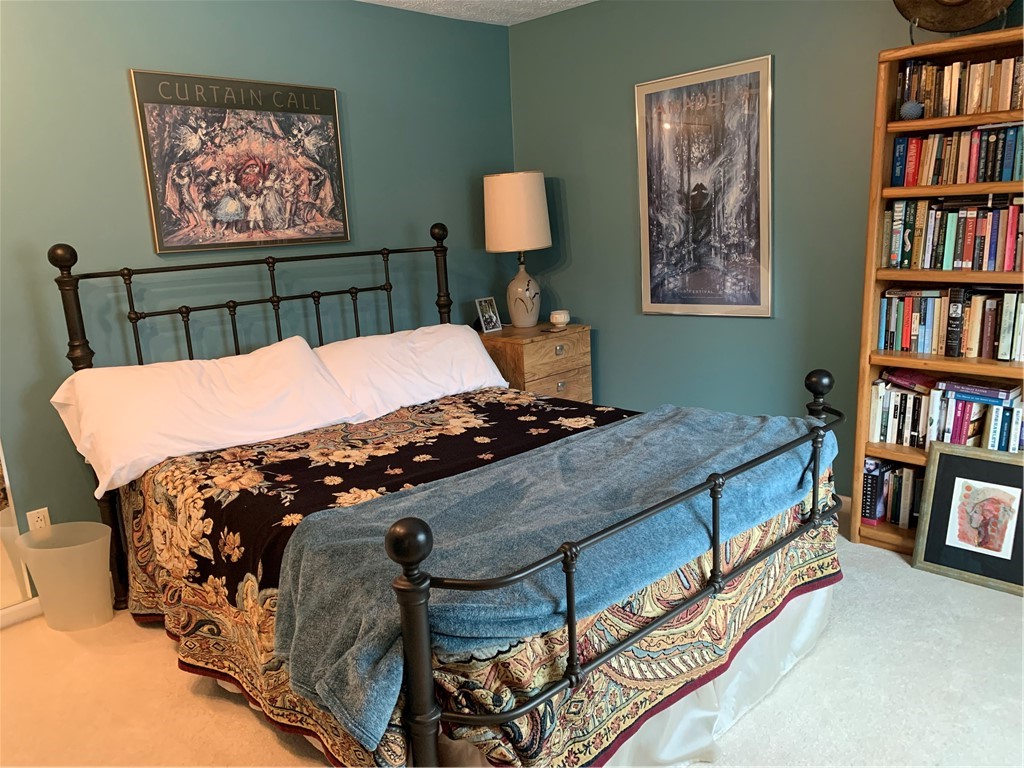 93 Creek Ridge, Pittsford, New York image 31