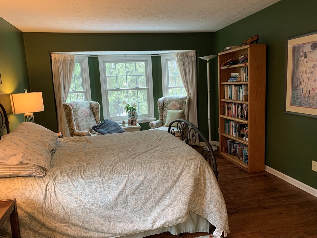 93 Creek Ridge, Pittsford, New York image 26
