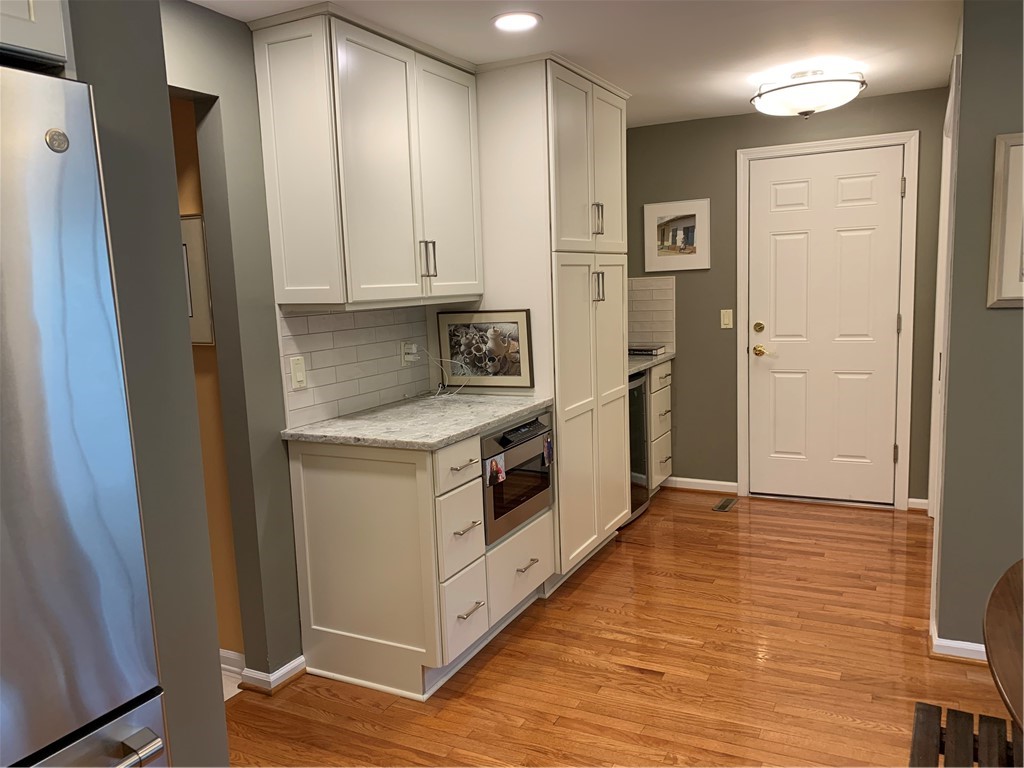 93 Creek Ridge, Pittsford, New York image 13