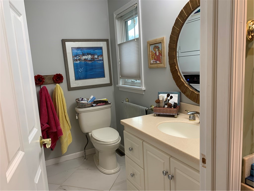 93 Creek Ridge, Pittsford, New York image 22