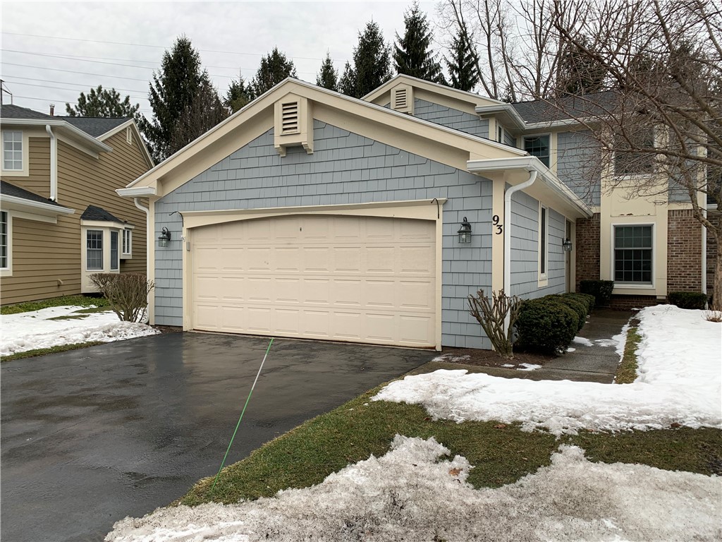 93 Creek Ridge, Pittsford, New York image 2