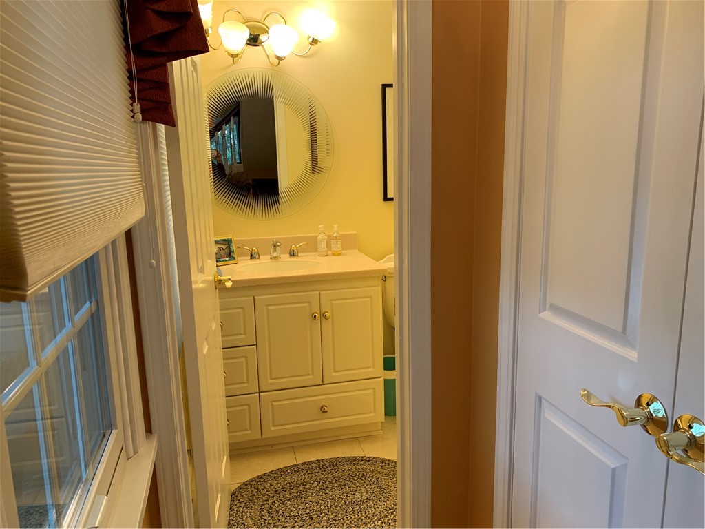 93 Creek Ridge, Pittsford, New York image 8