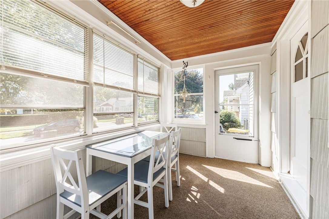 59 California Drive