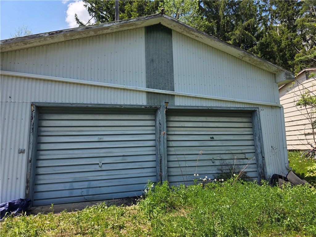 6707 freeman hollow road