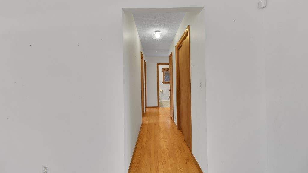 1642 Schlegel Road, Webster, New York image 33