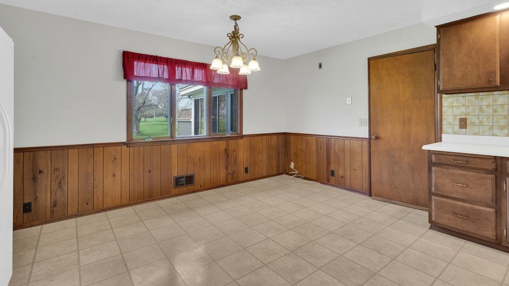 1642 Schlegel Road, Webster, New York image 17