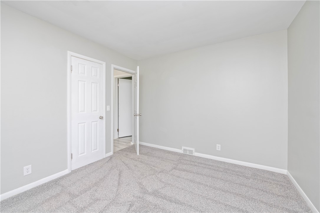 48 Shadmore Drive, Greece, New York image 17
