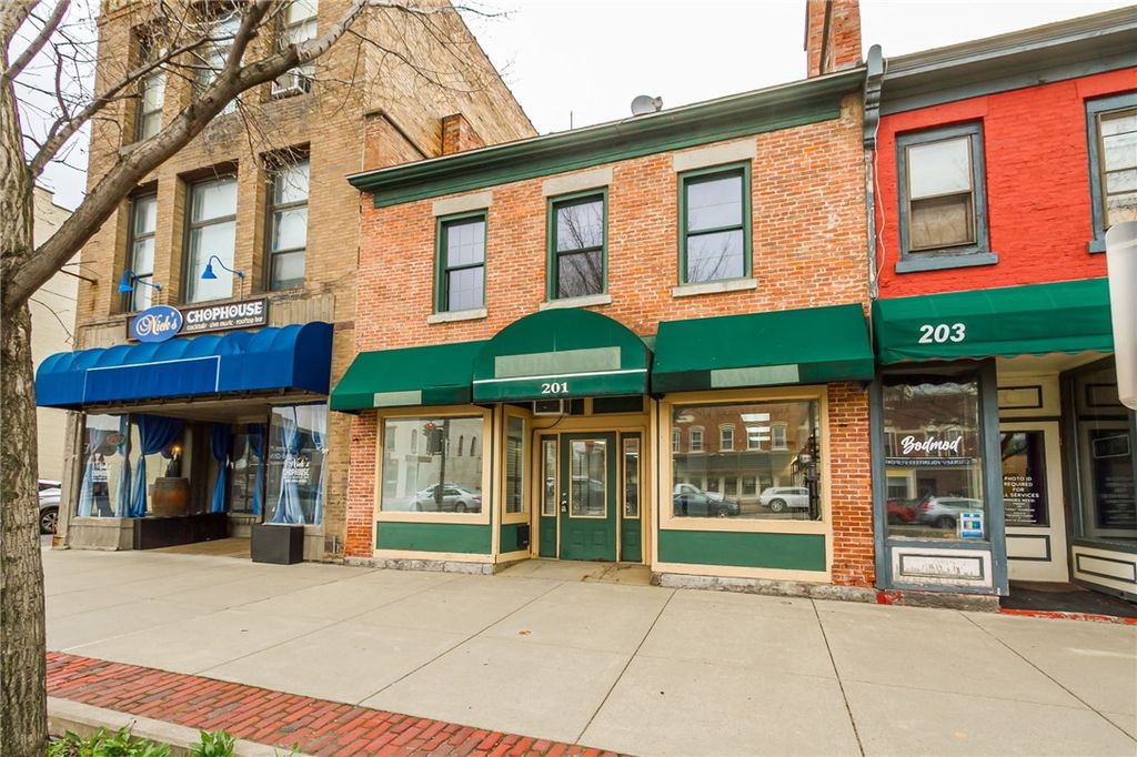Photo of 201 S Main Street, Canandaigua City, NY 14424 (MLS # R1677733)