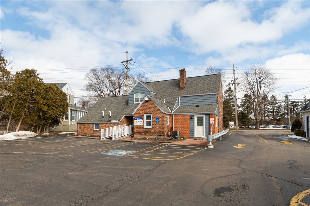 1181 Bay Road
