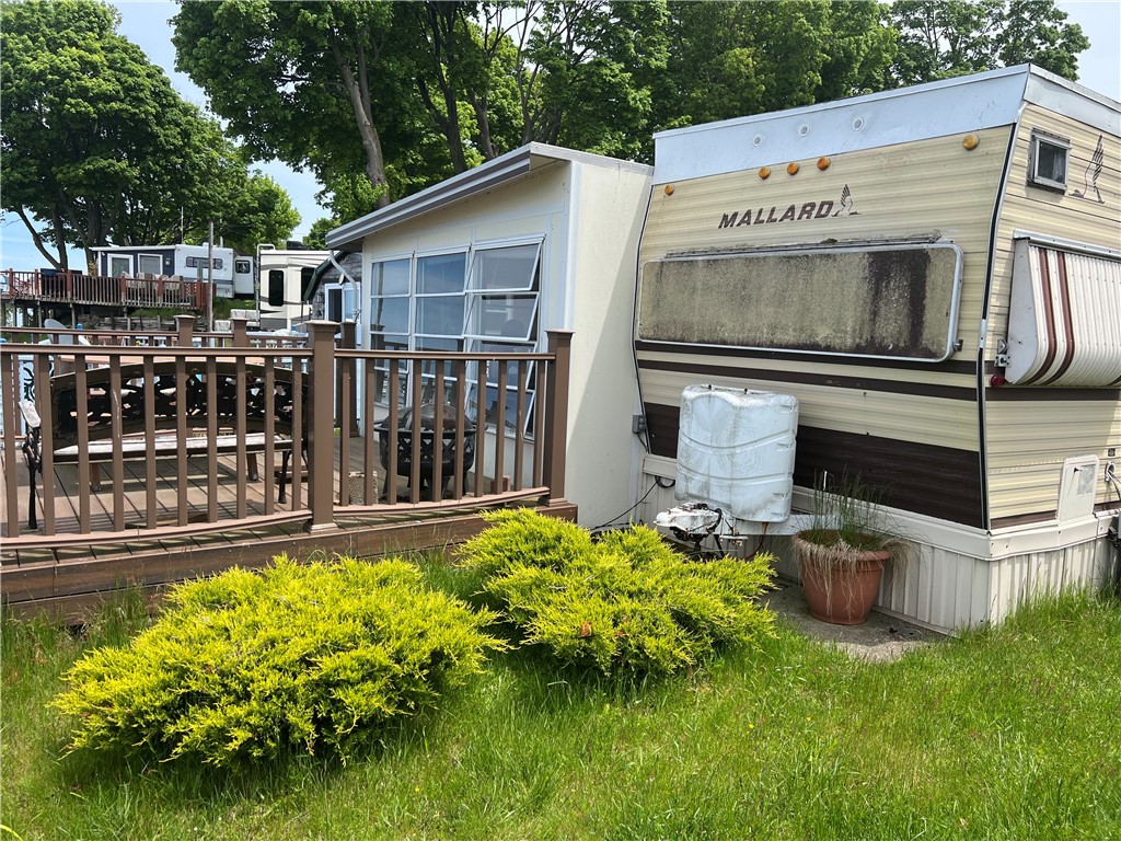 7945 Lake Road 73