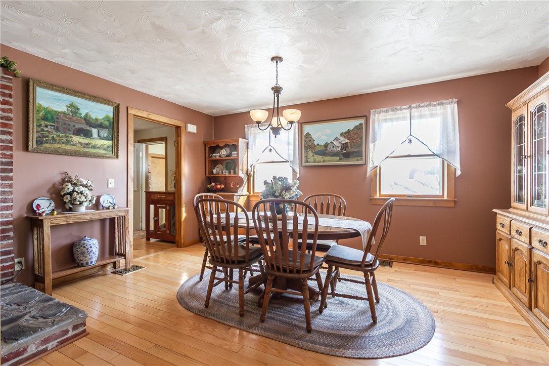 8689 Klippel Road, Lyons, New York image 13