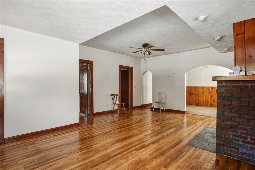 332 E Franklin Street