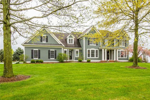 Homes For Sale - 18 Turning Leaf Drive<br/> Monroe County, Pittsford, NY 14534