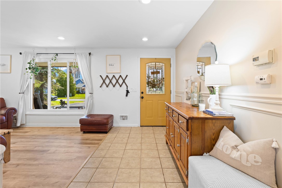 58 Hidden Spring Circle, Greece, New York image 8