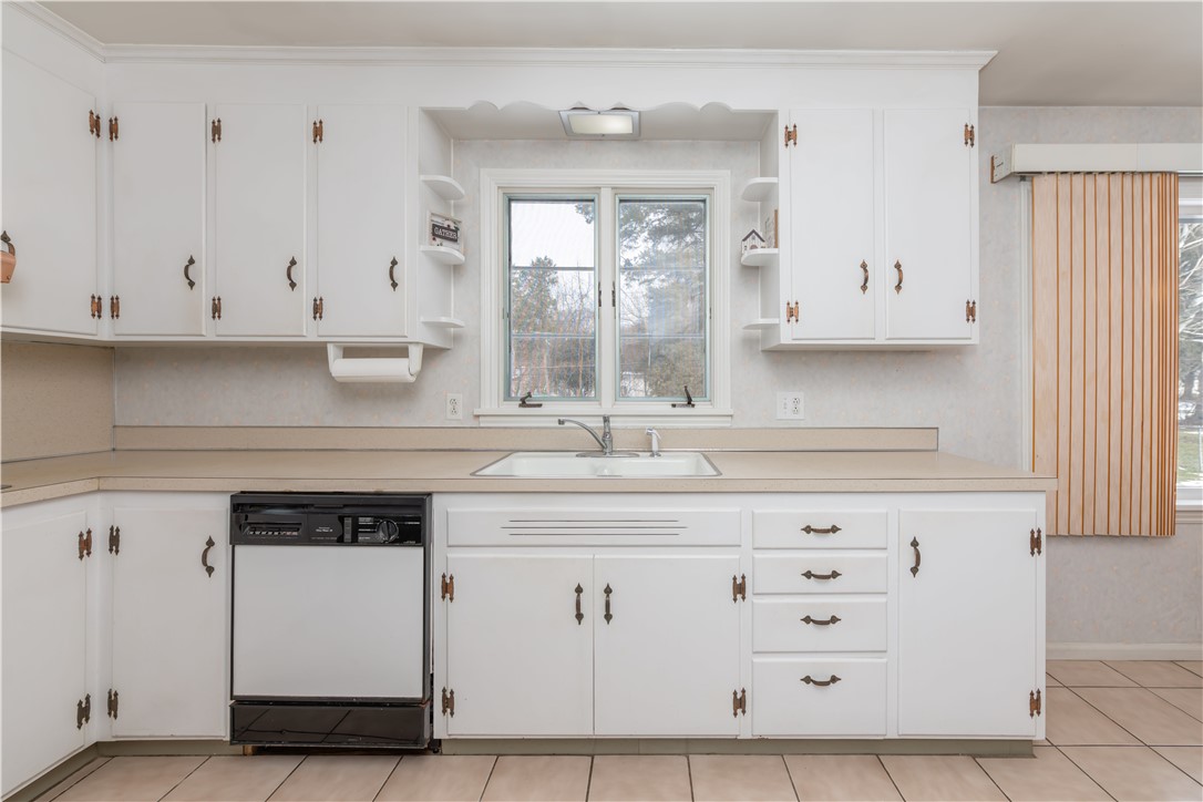 35 Loderdale Road, Gates, New York image 13