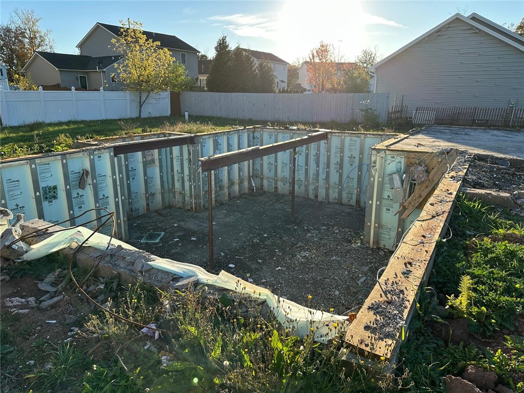 4 Roman Circle