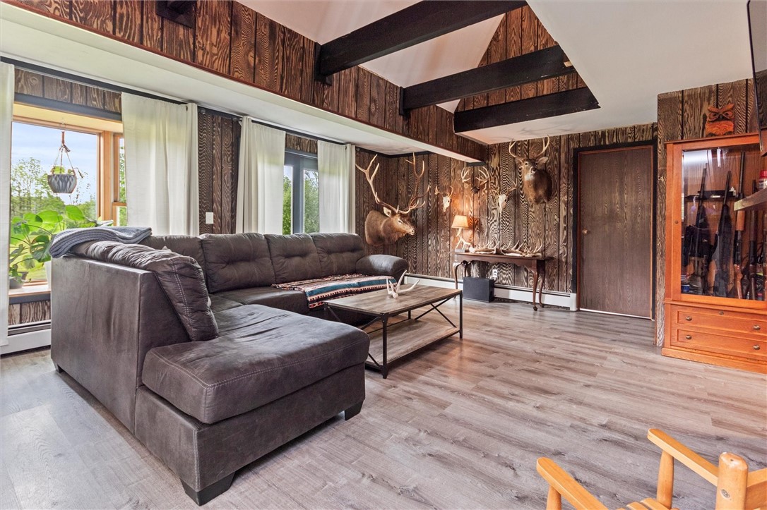 5226 Eddy Ridge Road, Marion, New York image 22