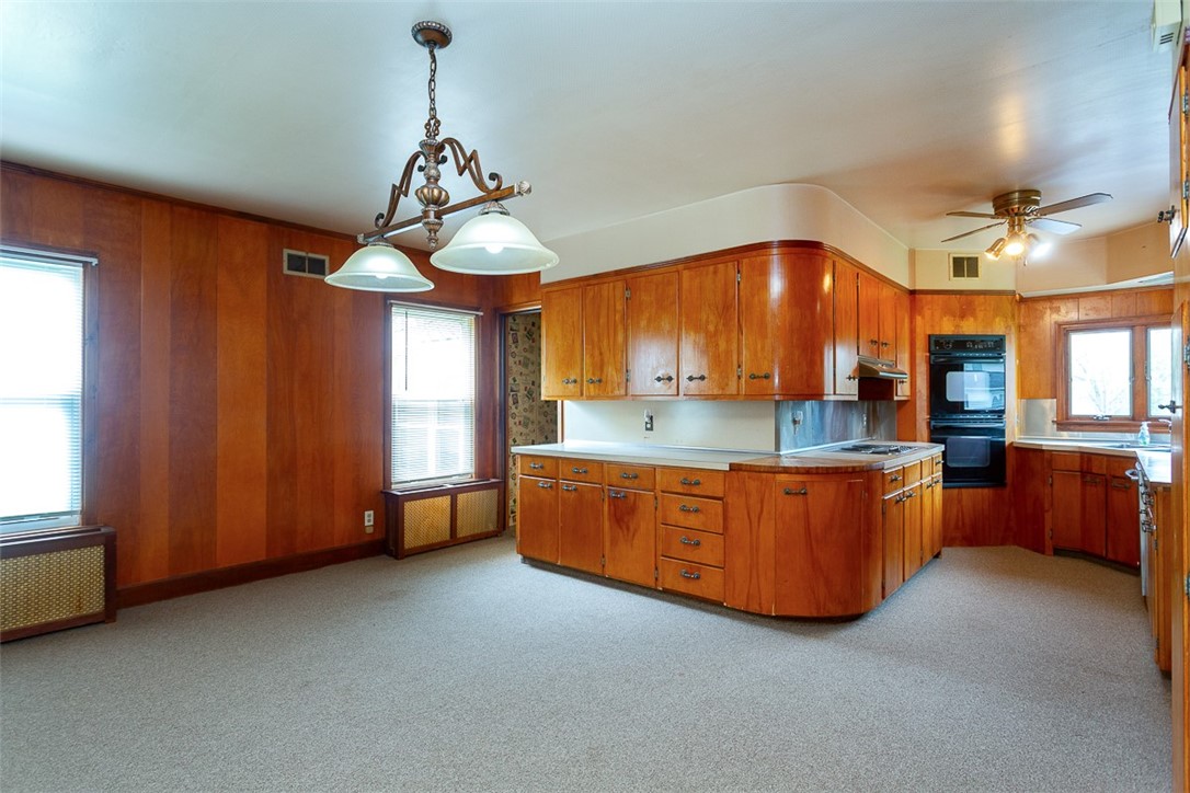 2615 York Road, New York, New York image 8