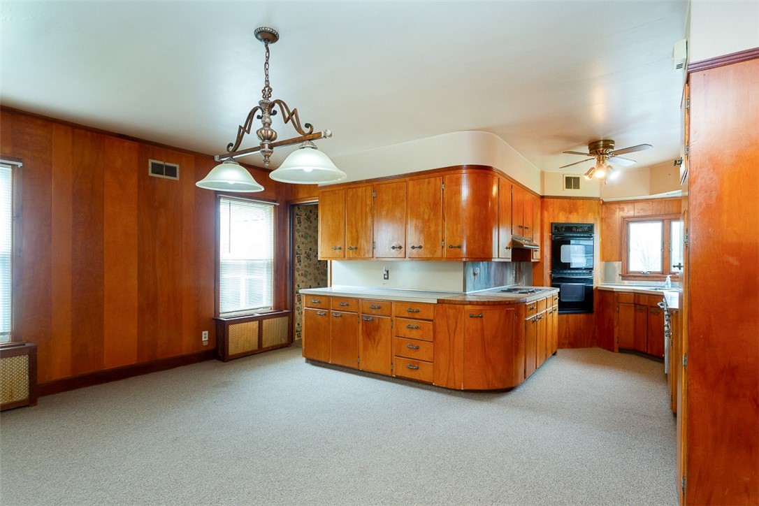 2615 York Road, New York, New York image 7