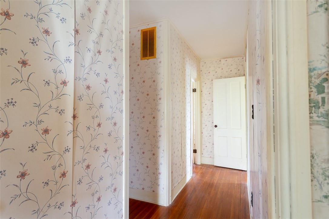 2615 York Road, New York, New York image 23