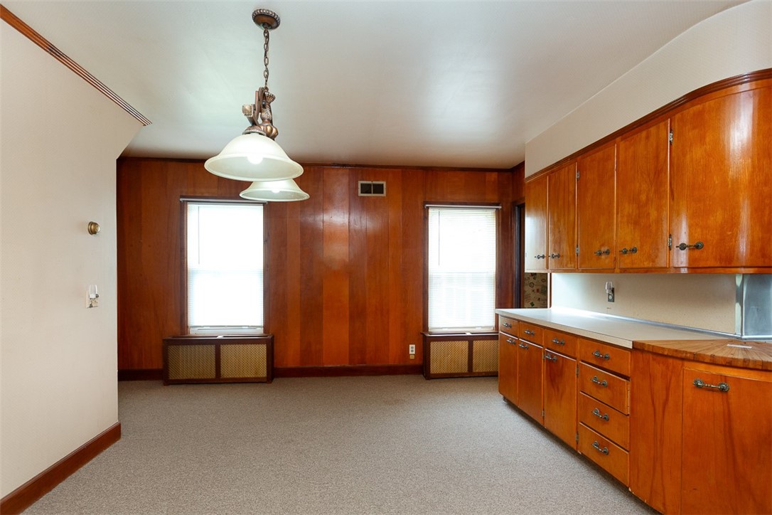 2615 York Road, New York, New York image 9