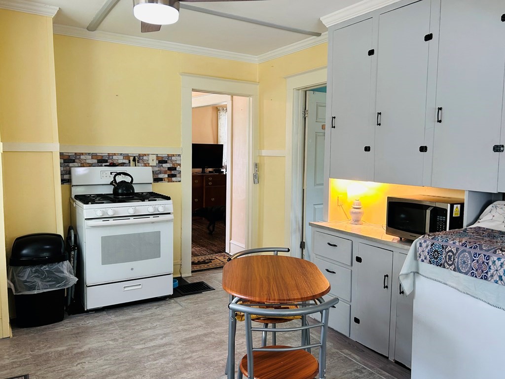 203 Clinton Avenue, Barton, New York image 16