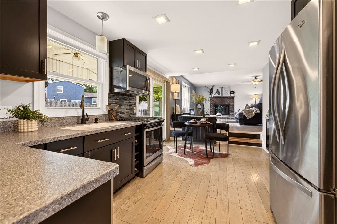 1449 Windsor Circle