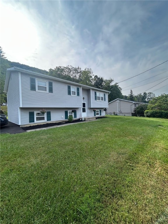 133 Marian Avenue