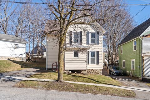 Multifamily For Sale - 30 Lake Street<br/> Wyoming County, Perry, NY 14530