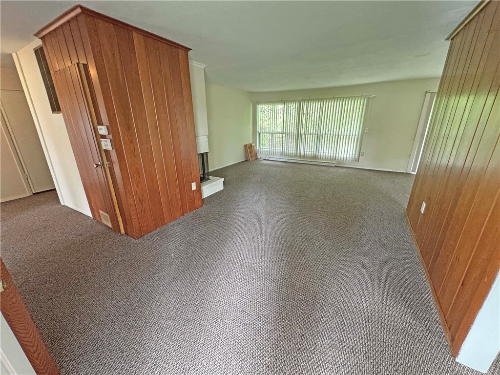 Search Properties 3 388 hemingway drive