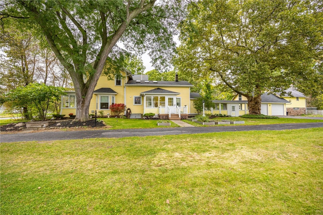 4774 Lyell Road