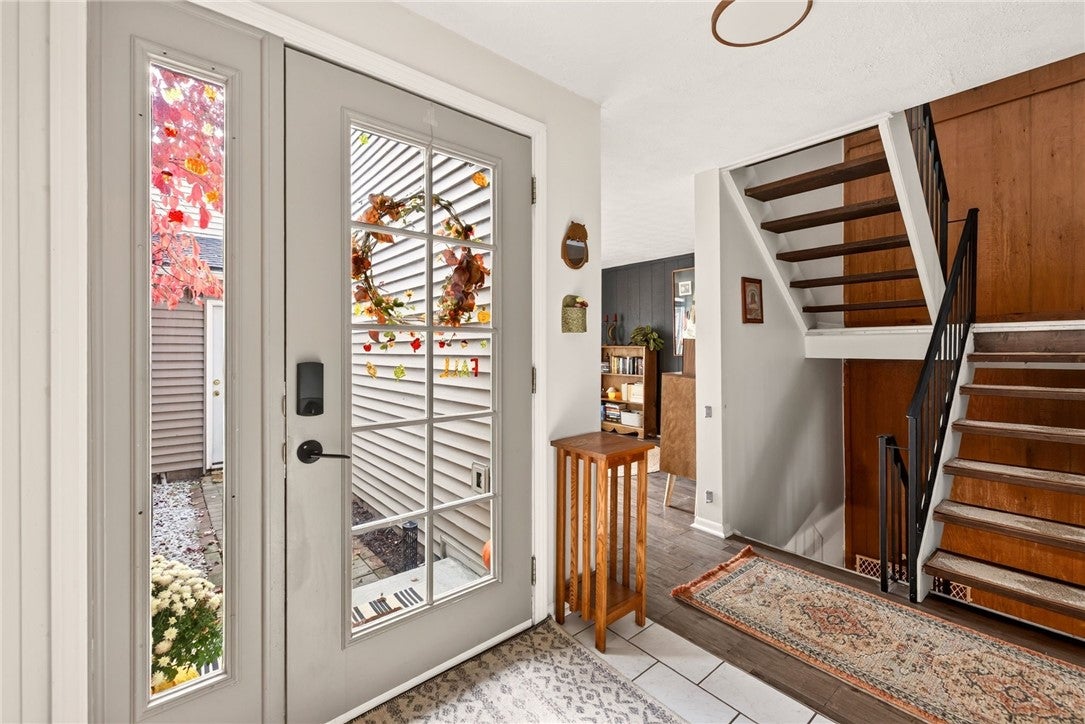 16 Tilegate